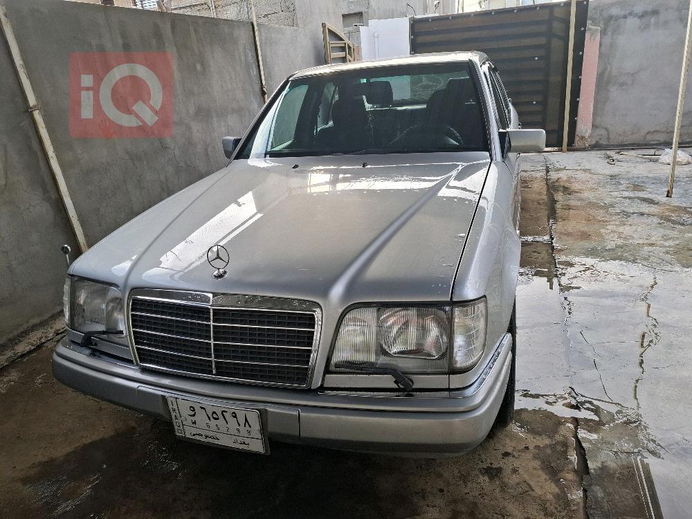 مرسيدس بنز E-Class
